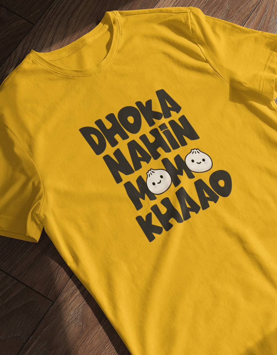 Dhoka Nahin Momo Khaao - T-Shirt for Momo Lovers - The Fam Store